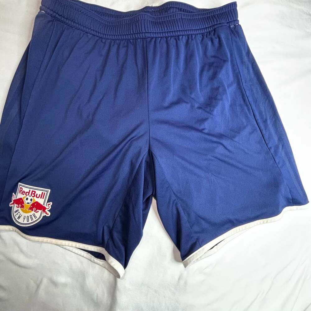 Adidas New York Red Bulls Shorts XL